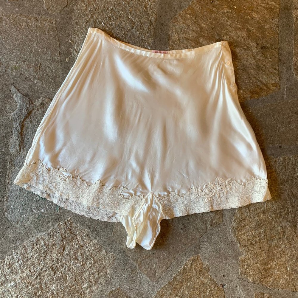 1940s Kristina Handmade’s Satin Slip Shorts RARE